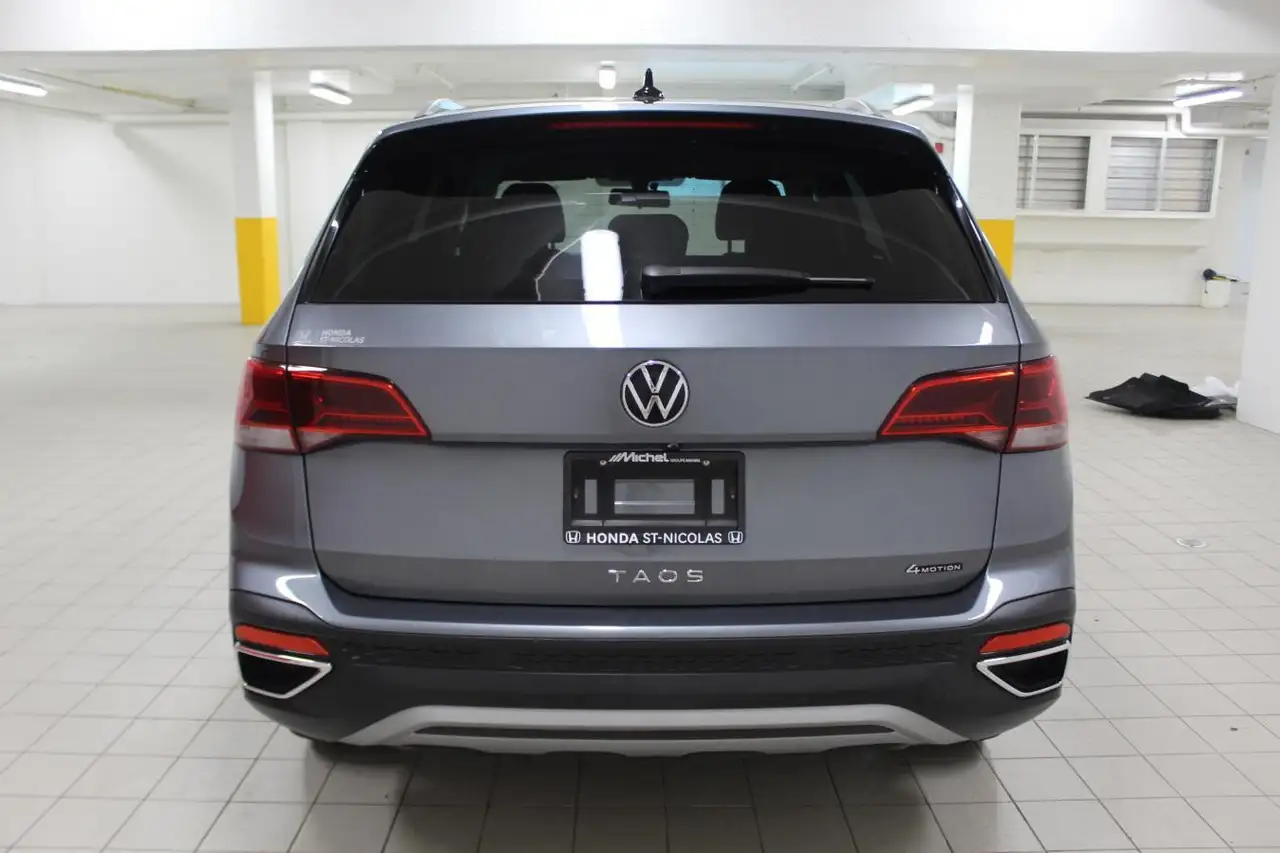 Volkswagen Taos photo Volkswagen Taos