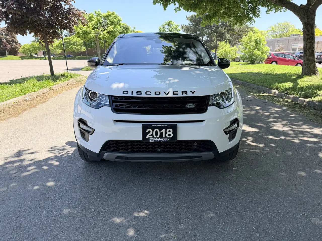 Land Rover Discovery Sport снимка Land Rover Discovery Sport