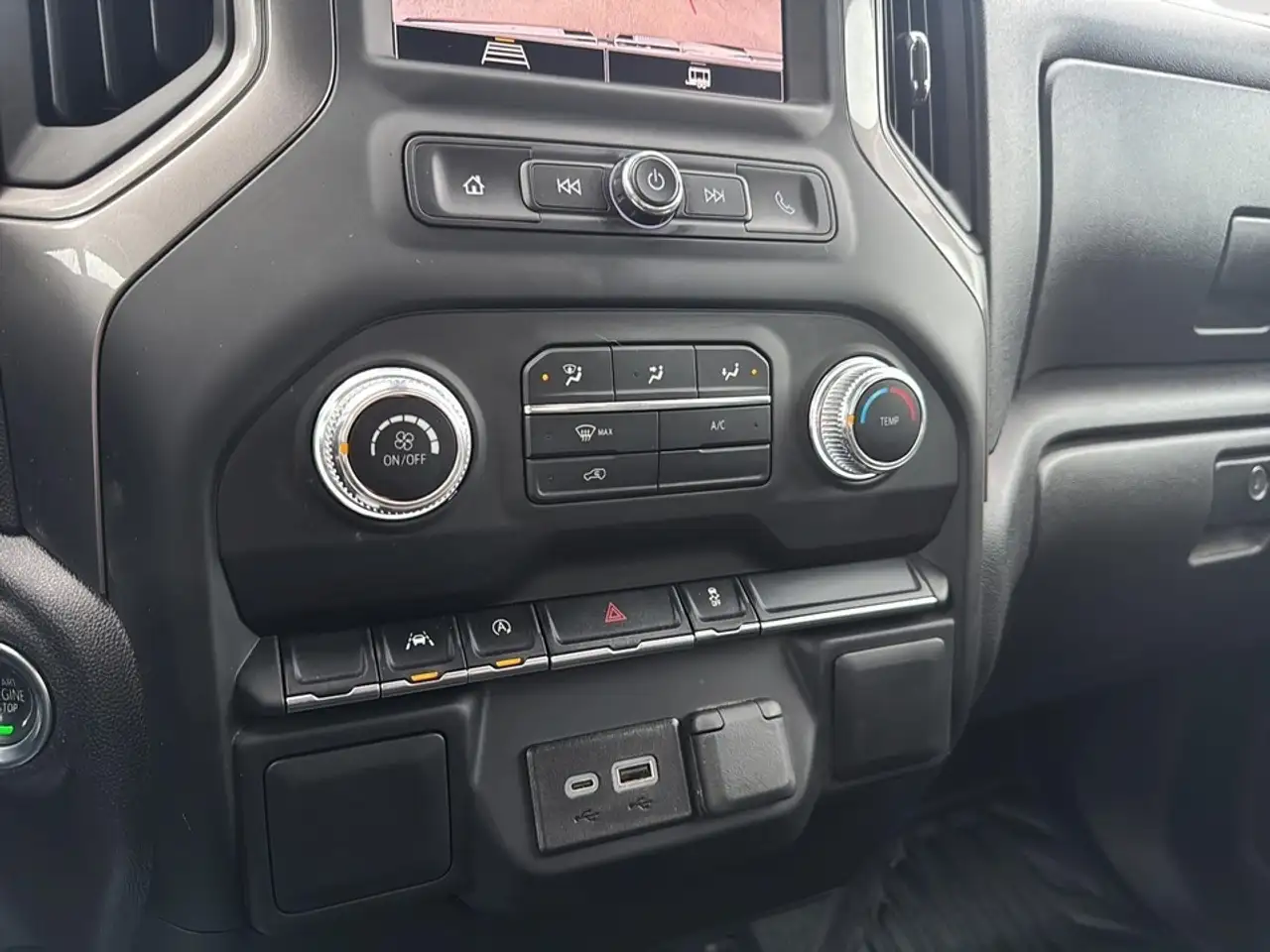 GMC Sierra 1500 fotografie GMC Sierra 1500