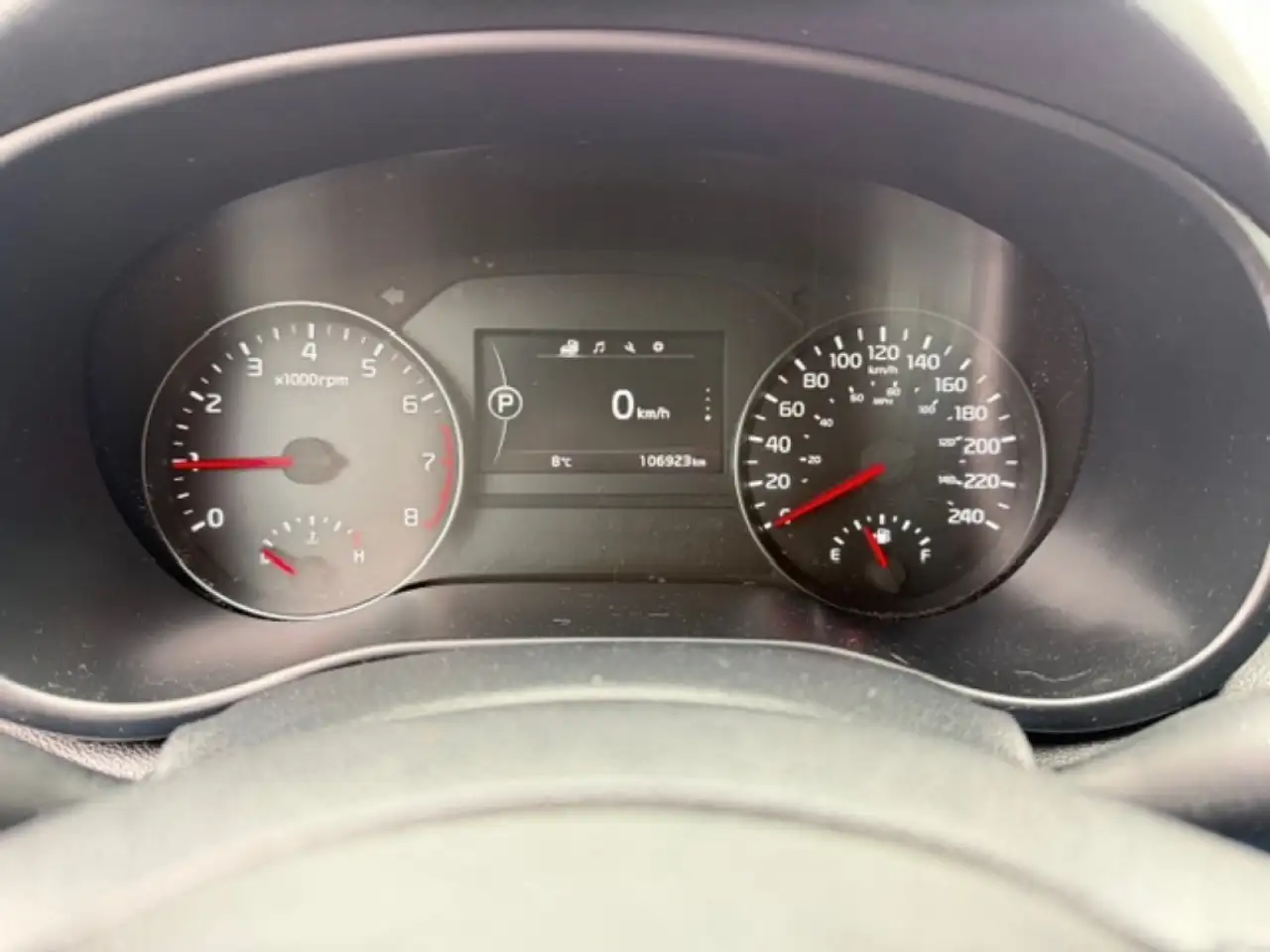 Kia Sportage снимка Kia Sportage