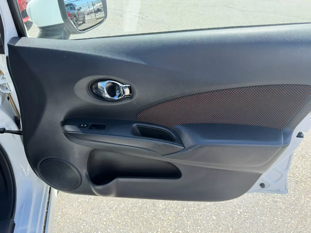 Nissan Note photo Nissan Note
