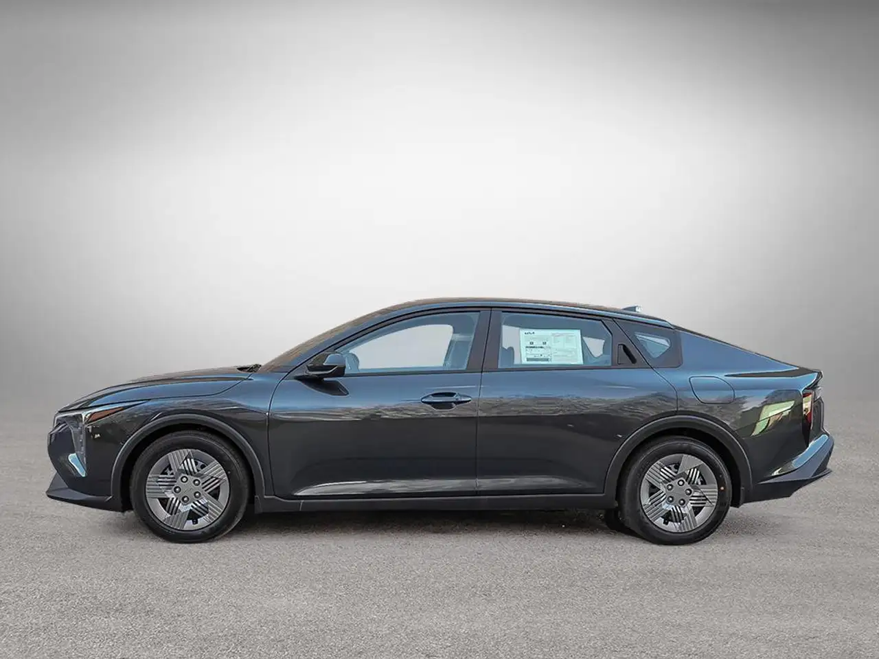Kia K4 снимка Kia K4