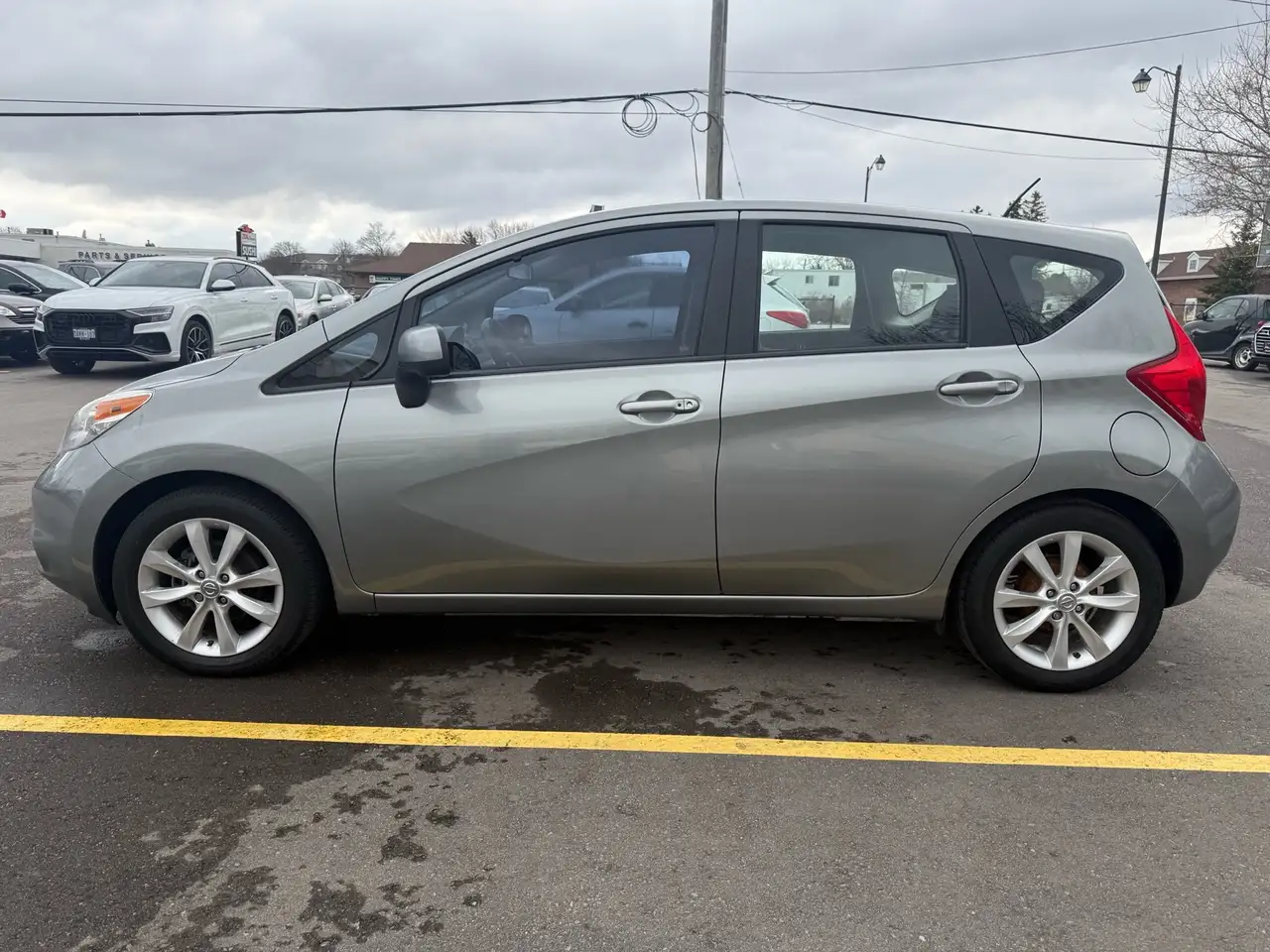 Nissan Note снимка Nissan Note