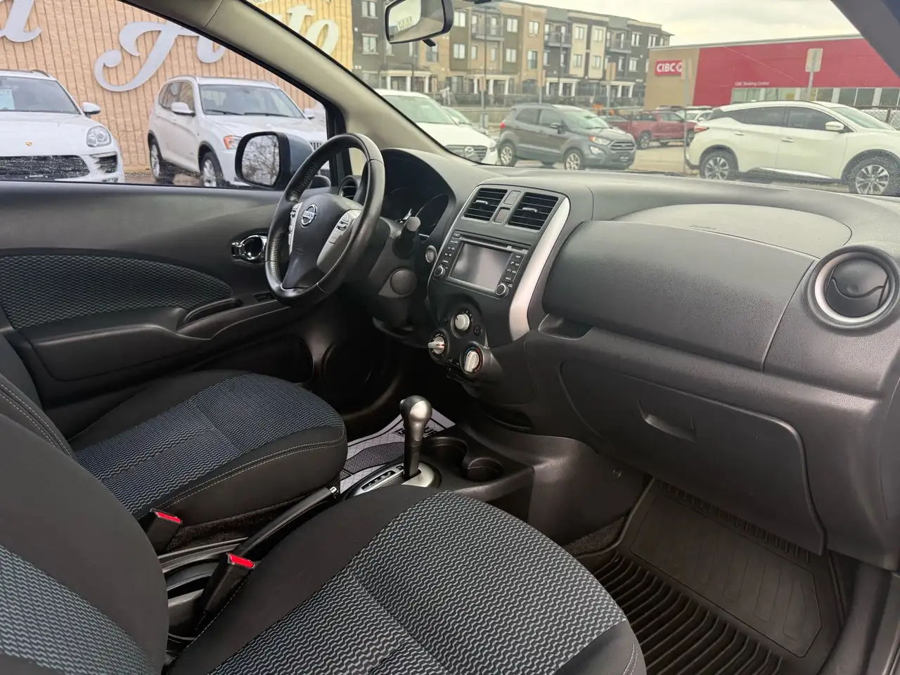 Nissan Note снимка Nissan Note