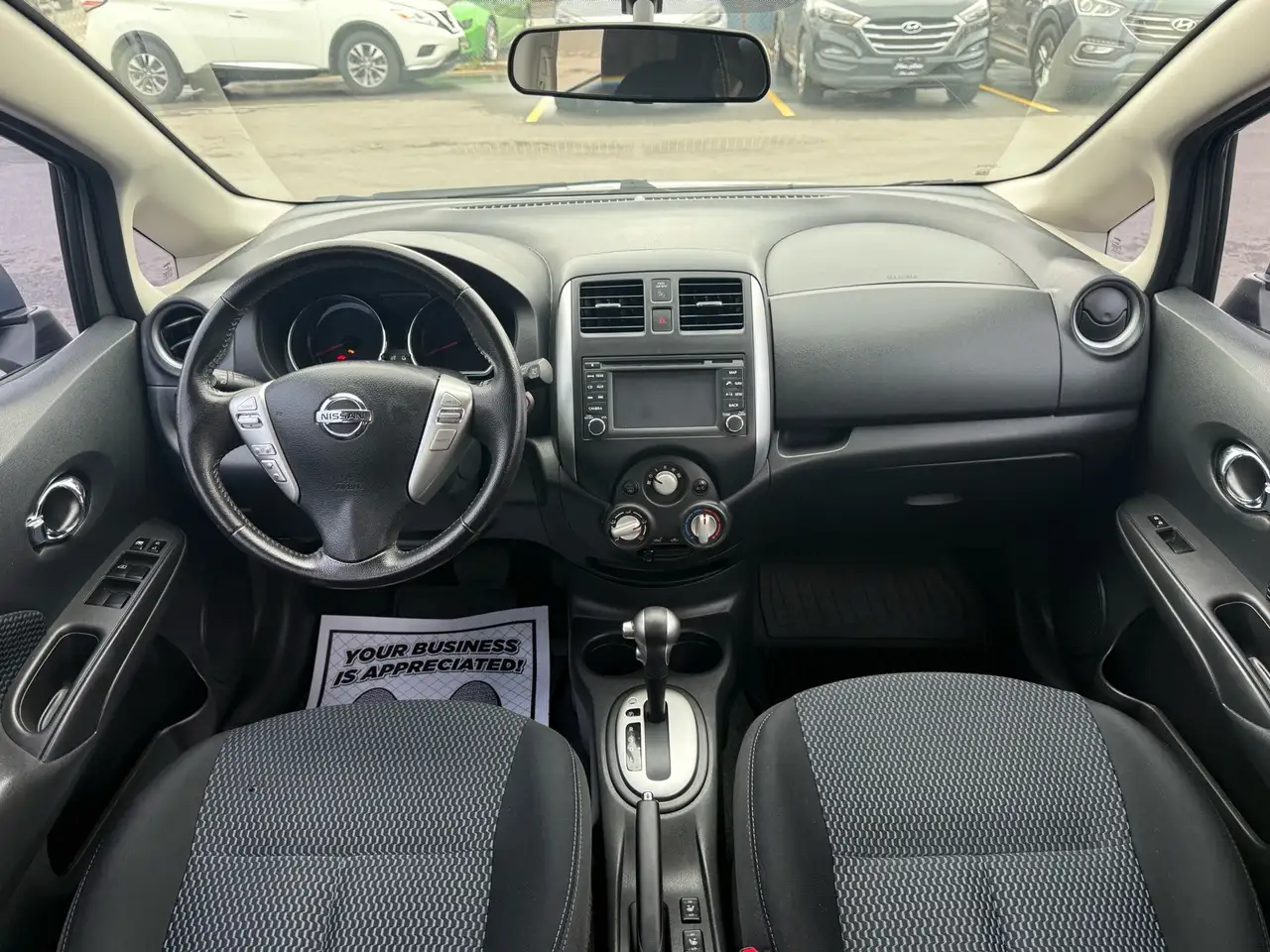 Nissan Note снимка Nissan Note
