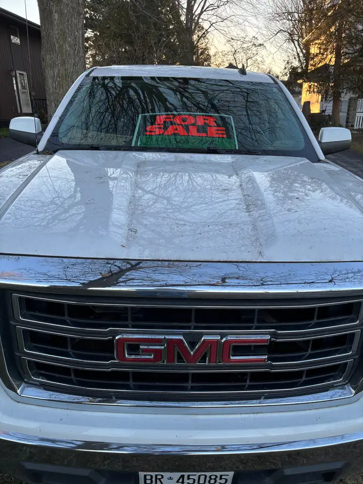 GMC Sierra 1500 снимка GMC Sierra 1500