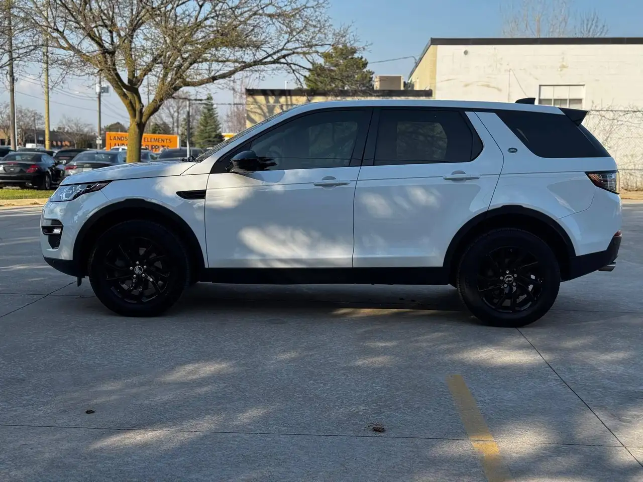 Land Rover Discovery Sport снимка Land Rover Discovery Sport