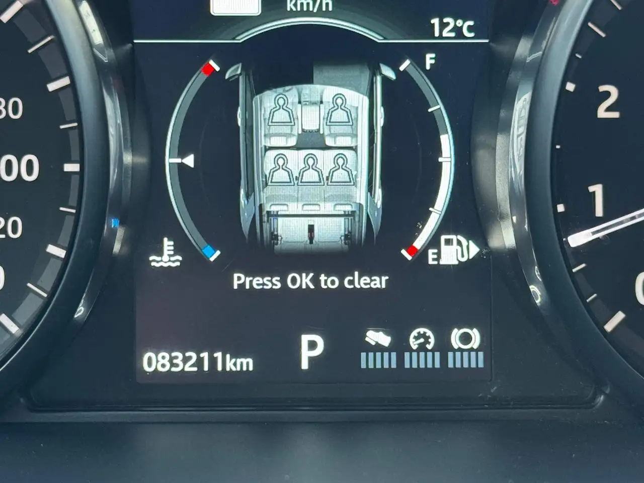 Land Rover Discovery Sport снимка Land Rover Discovery Sport
