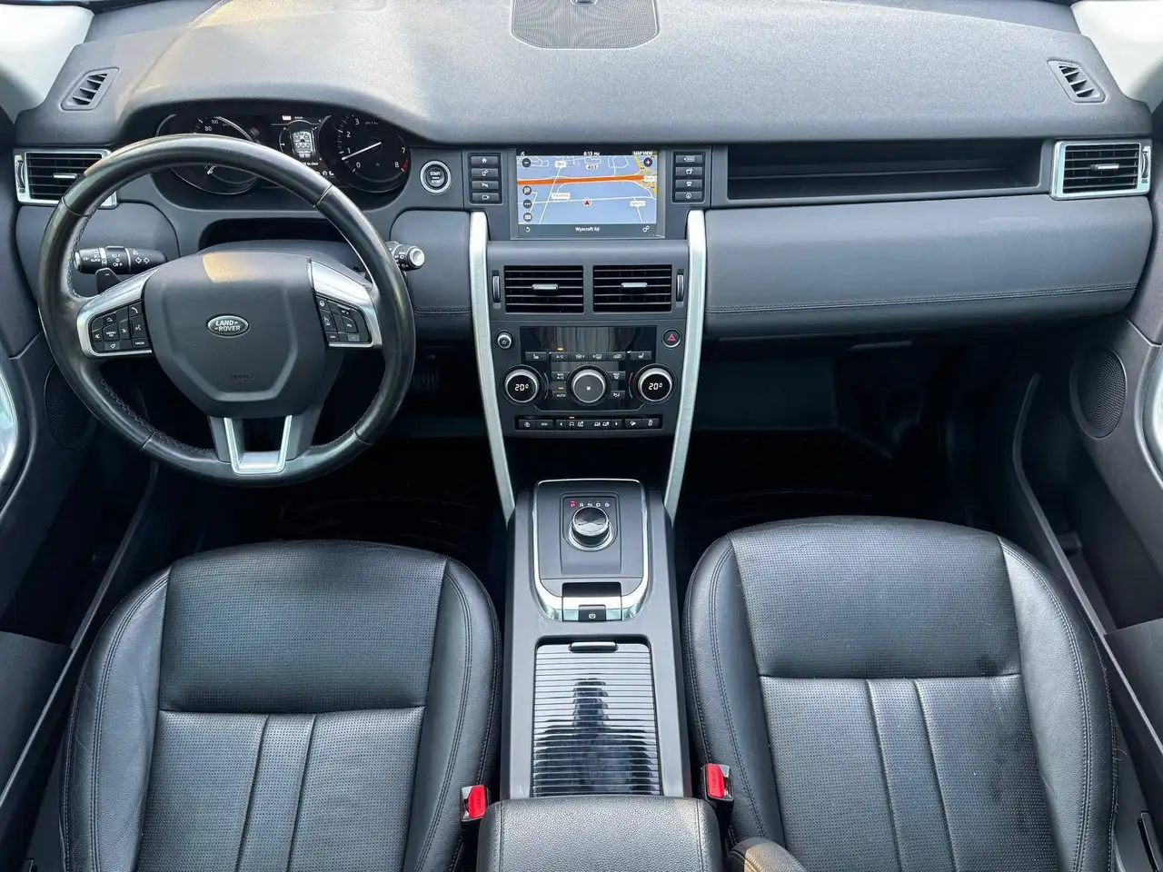 Land Rover Discovery Sport снимка Land Rover Discovery Sport