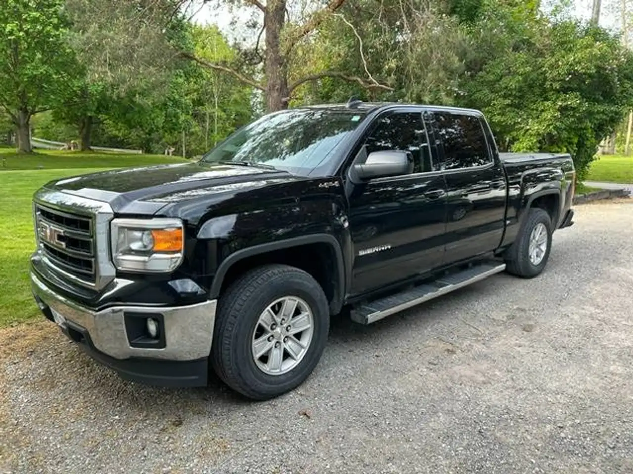 GMC Sierra 1500 fotografie GMC Sierra 1500