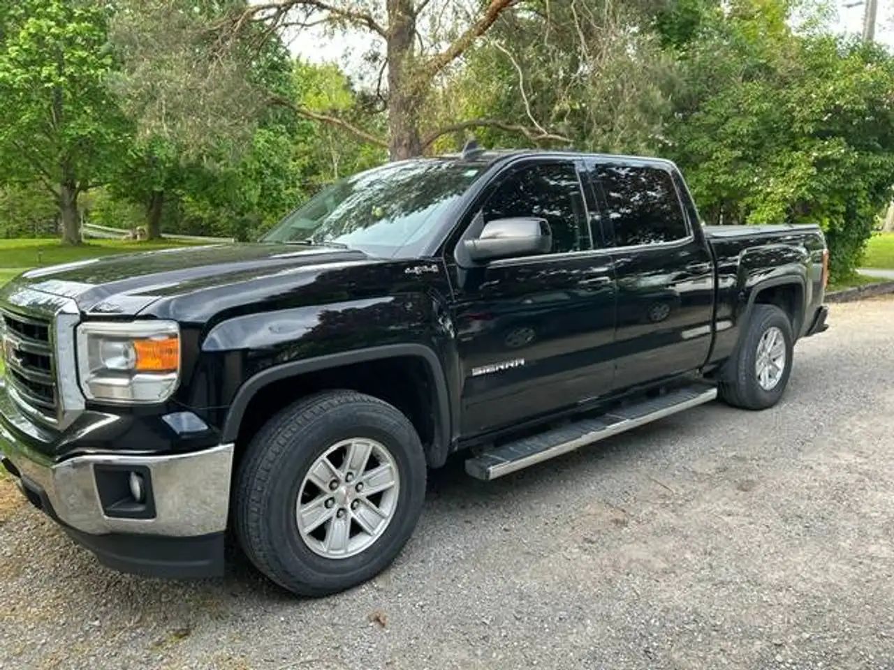 GMC Sierra 1500 fotografie GMC Sierra 1500