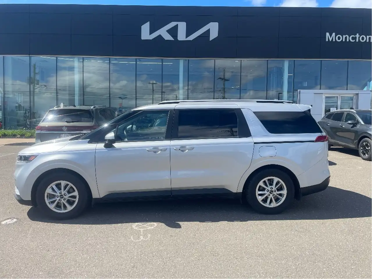 2023 Kia Carnival