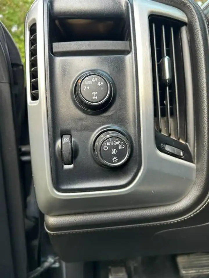 GMC Sierra 1500 fotografie GMC Sierra 1500