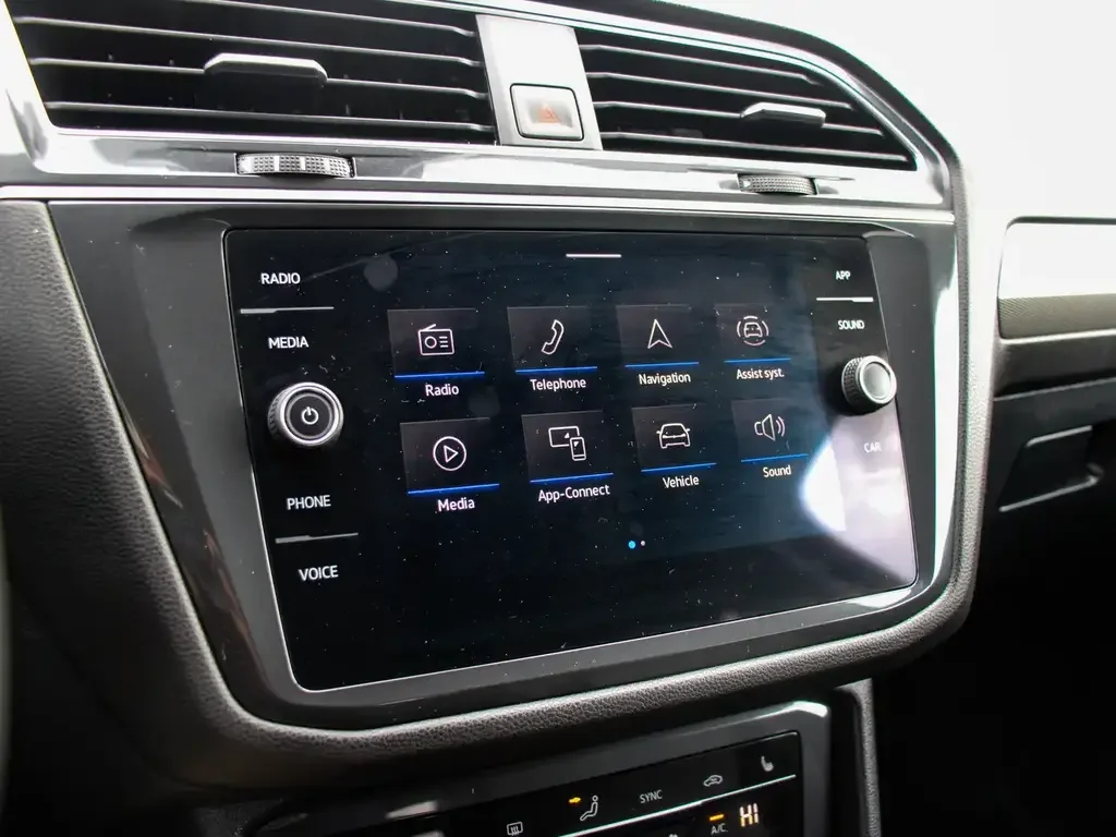 Volkswagen Tiguan снимка Volkswagen Tiguan