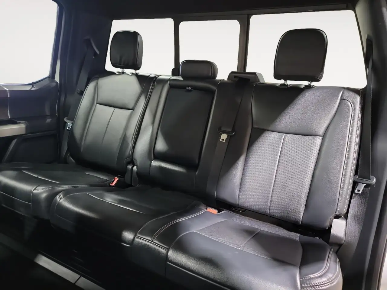 Ford F 350 снимка Ford F 350