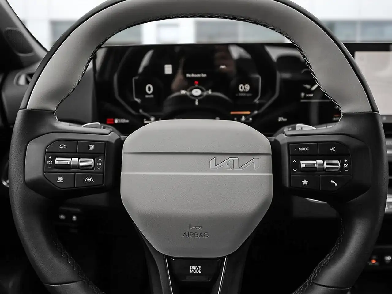 Kia K4 photo Kia K4