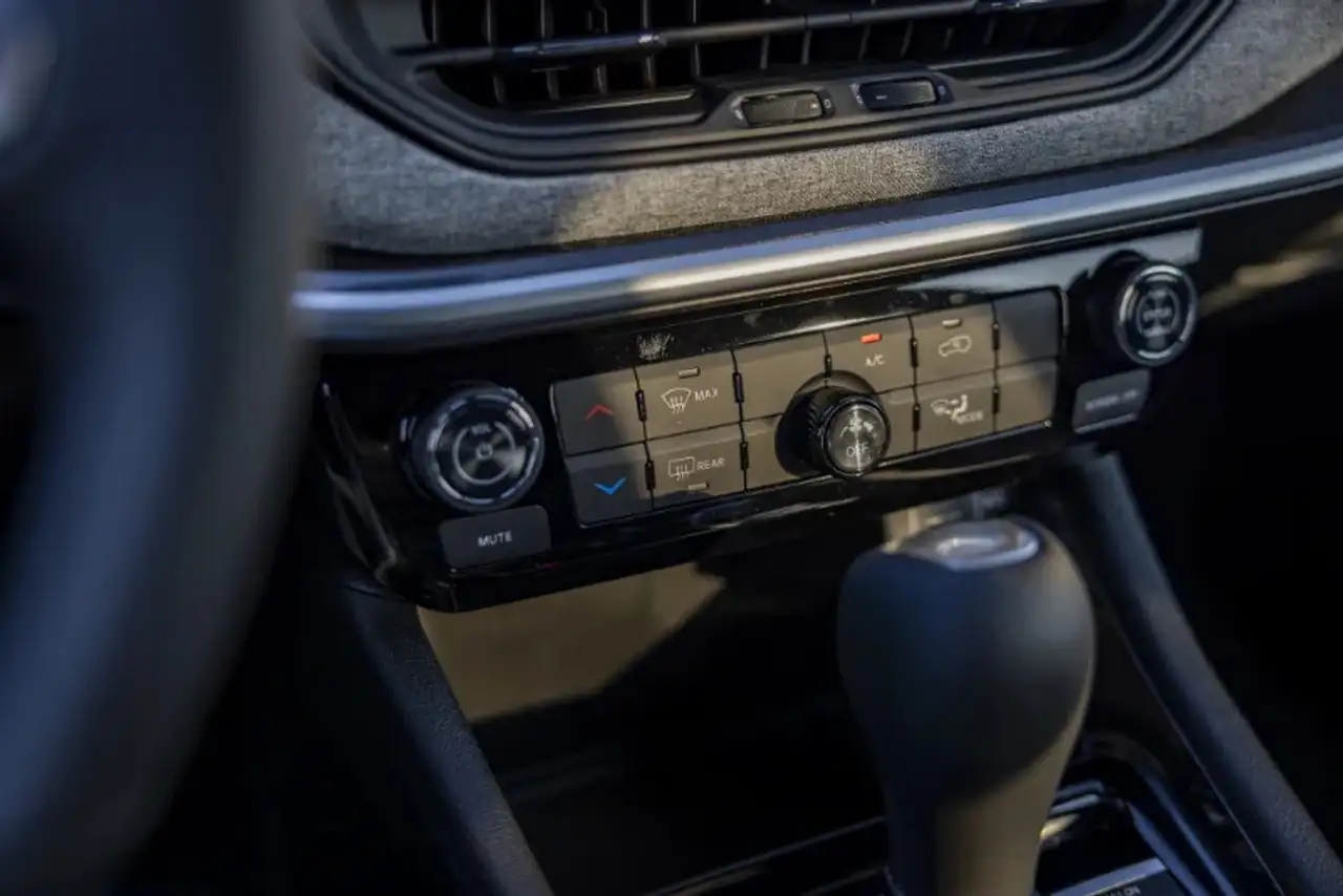 Jeep Compass fotografie Jeep Compass