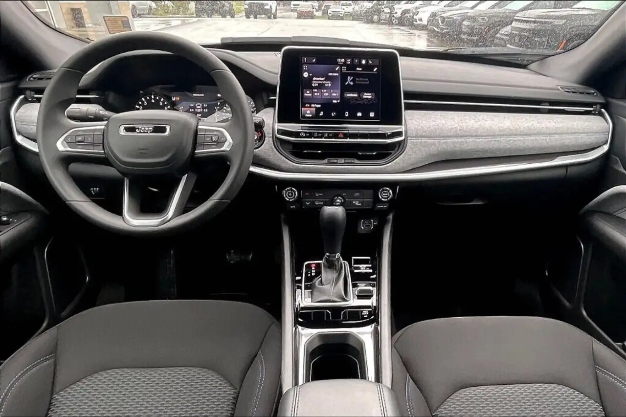 Jeep Compass снимка Jeep Compass