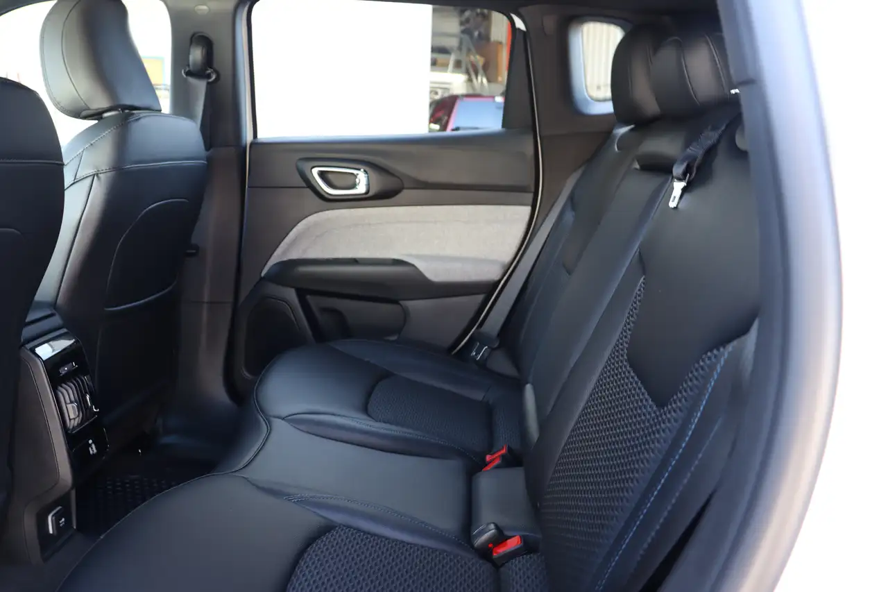 Jeep Compass fotografie Jeep Compass