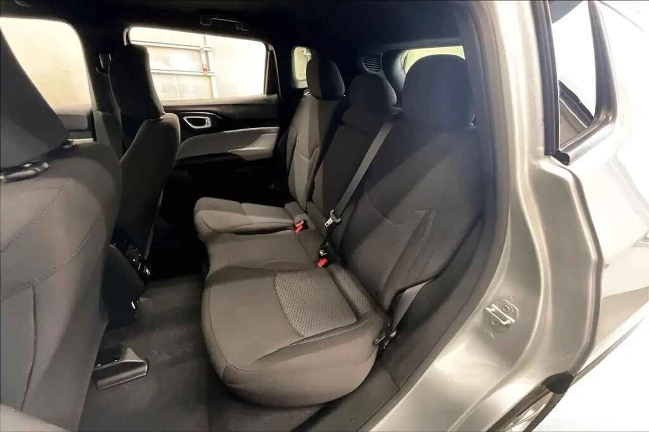 Jeep Compass снимка Jeep Compass