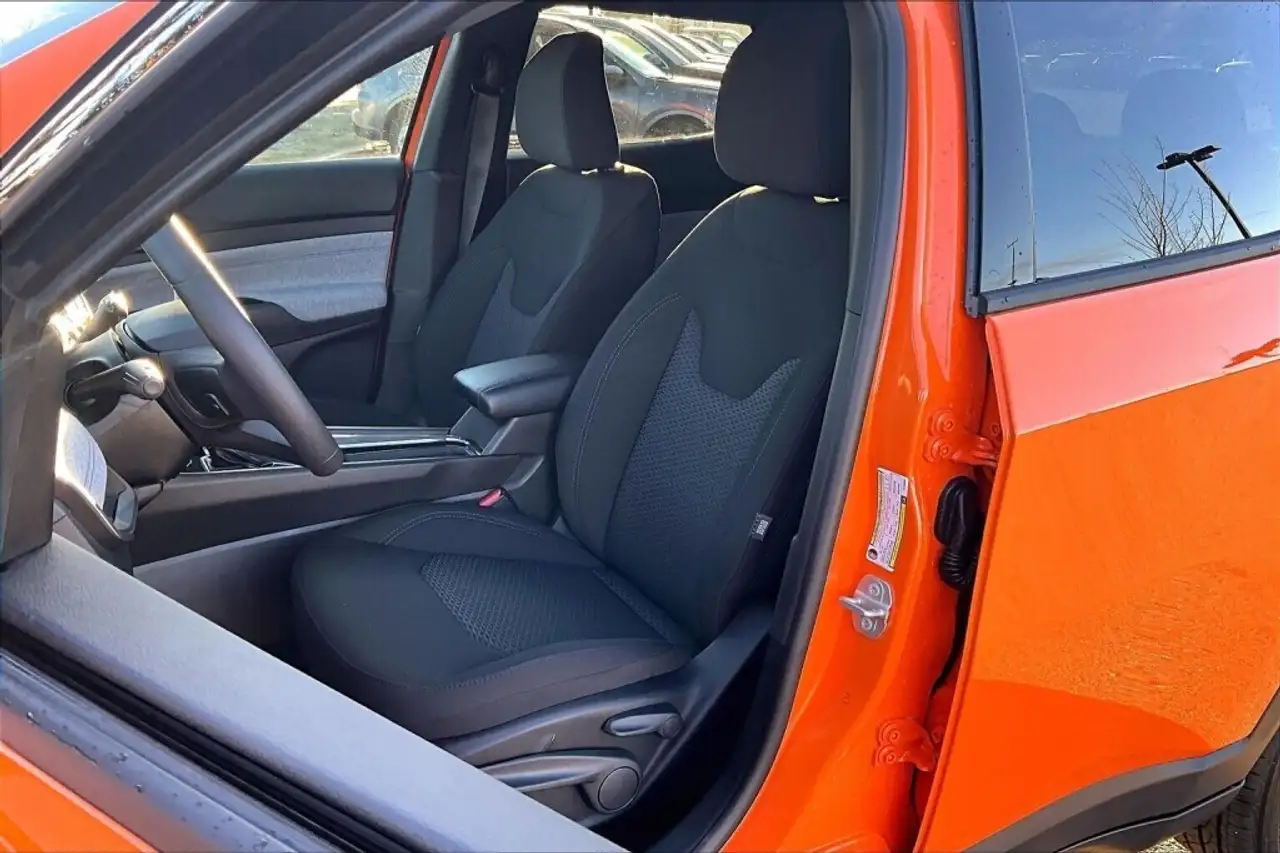 Jeep Compass photo Jeep Compass