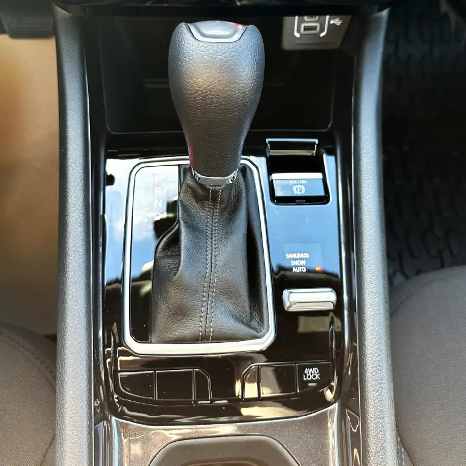 Jeep Compass photo Jeep Compass