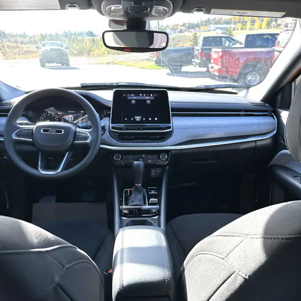 Jeep Compass photo Jeep Compass