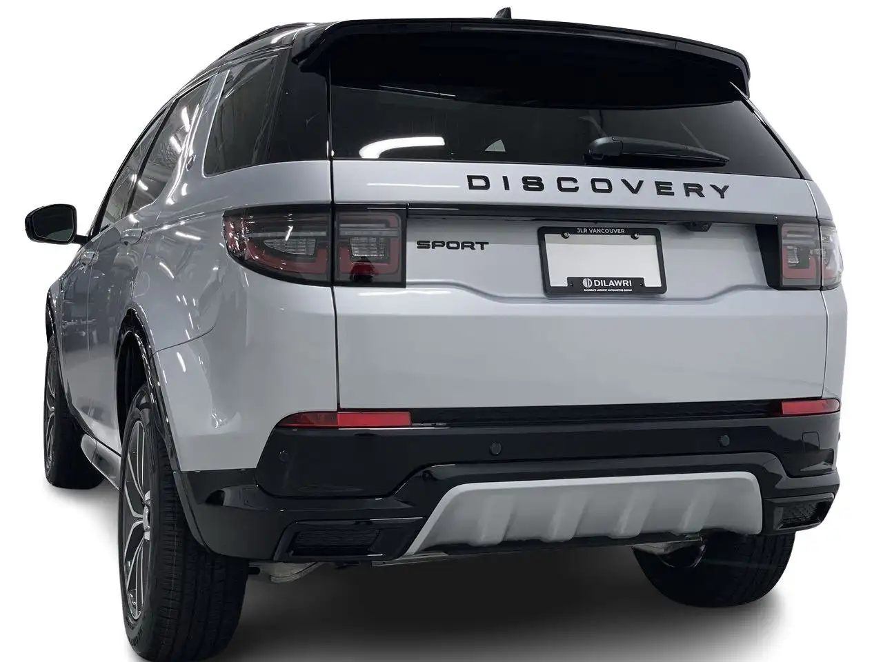 Land Rover Discovery Sport снимка Land Rover Discovery Sport