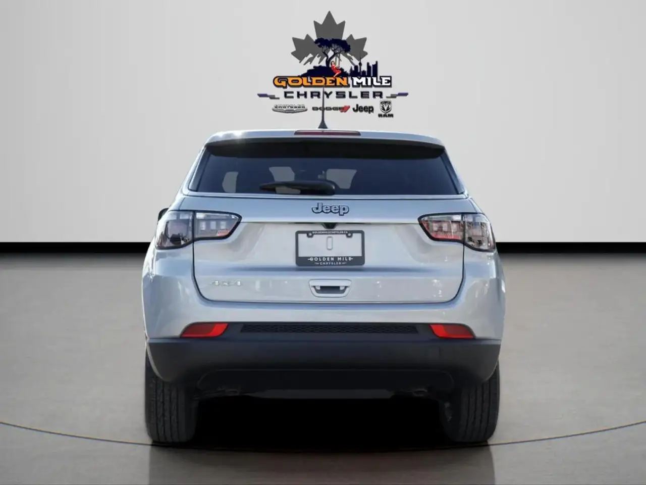 Jeep Compass photo Jeep Compass