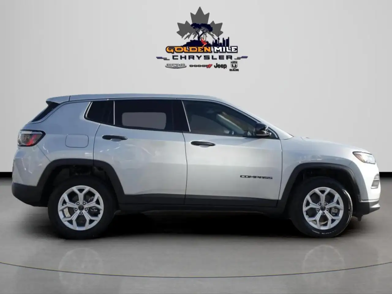 Jeep Compass photo Jeep Compass