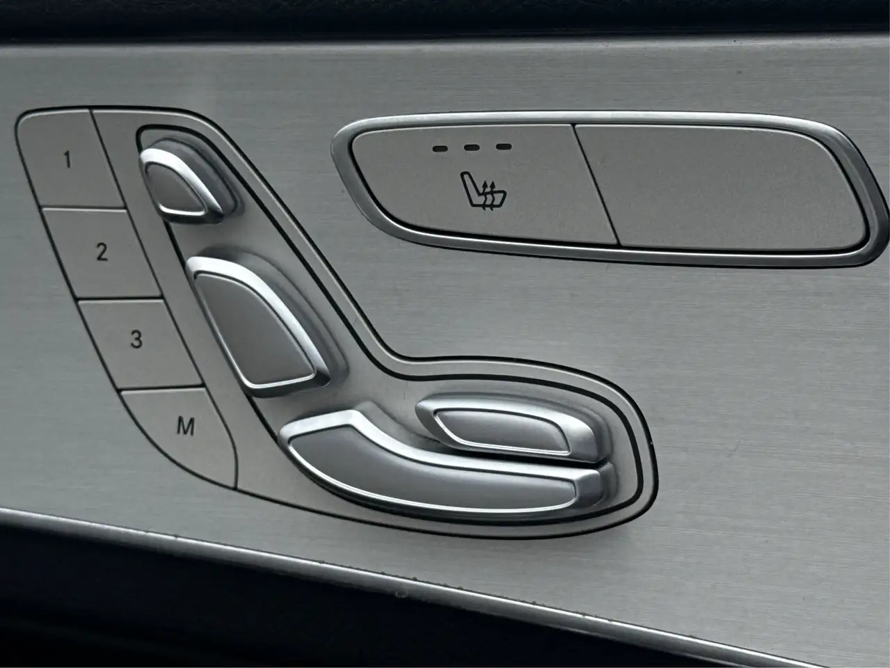 Mercedes-Benz GLC fotografie Mercedes-Benz GLC