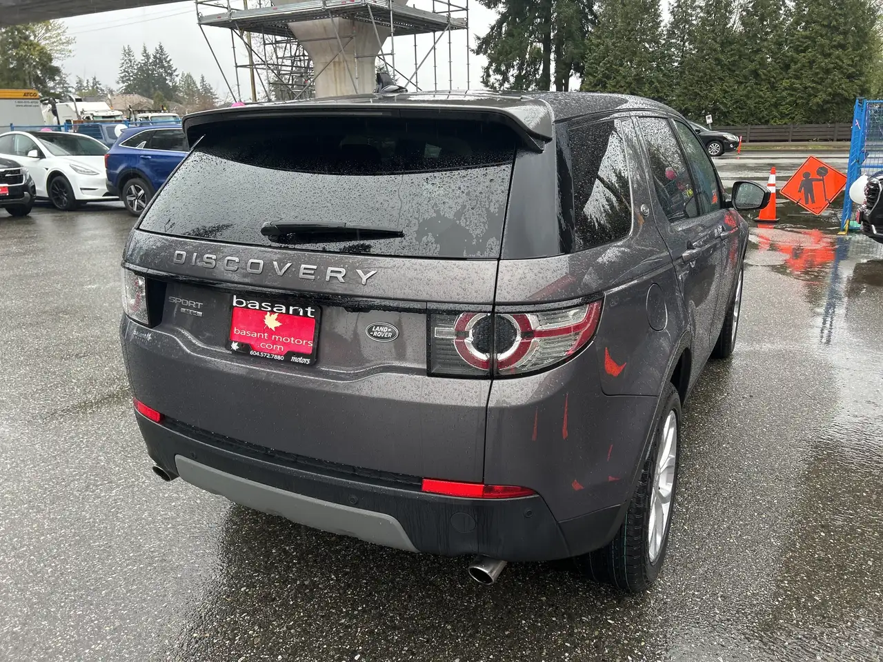 Land Rover Discovery Sport снимка Land Rover Discovery Sport