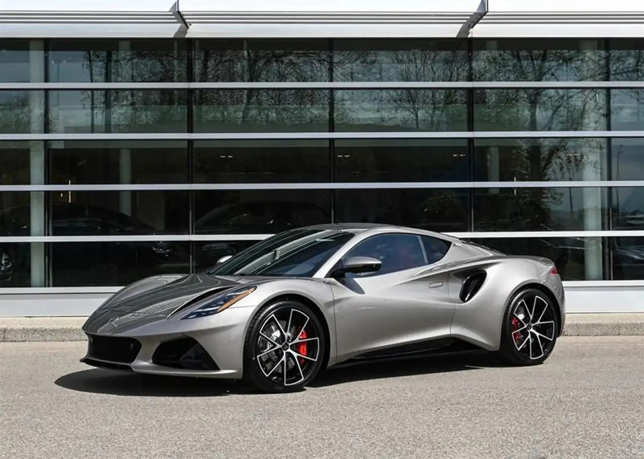 2025 Lotus Emira