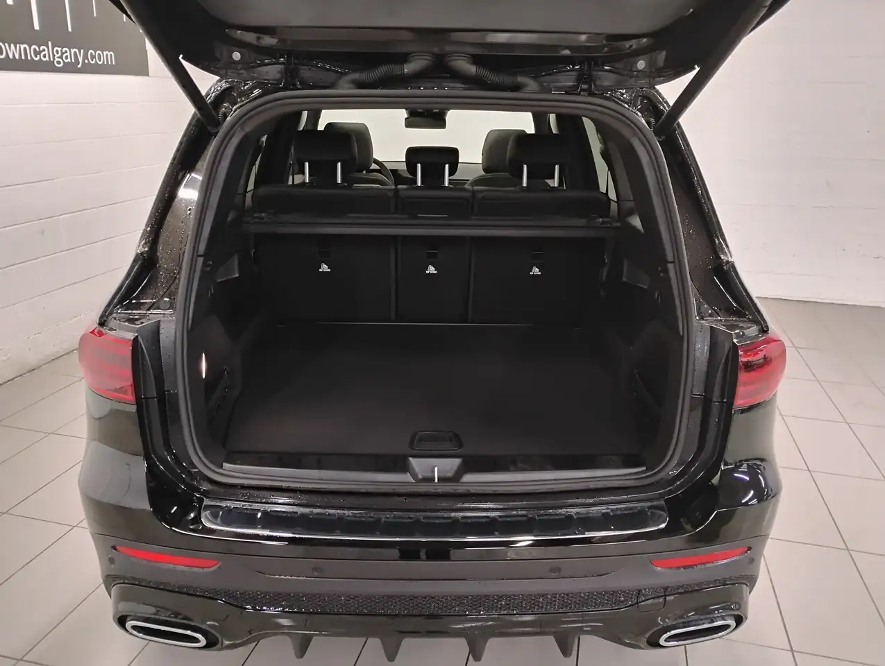Mercedes-Benz GLB photo Mercedes-Benz GLB
