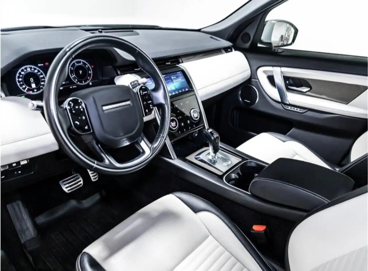 Land Rover Discovery Sport снимка Land Rover Discovery Sport