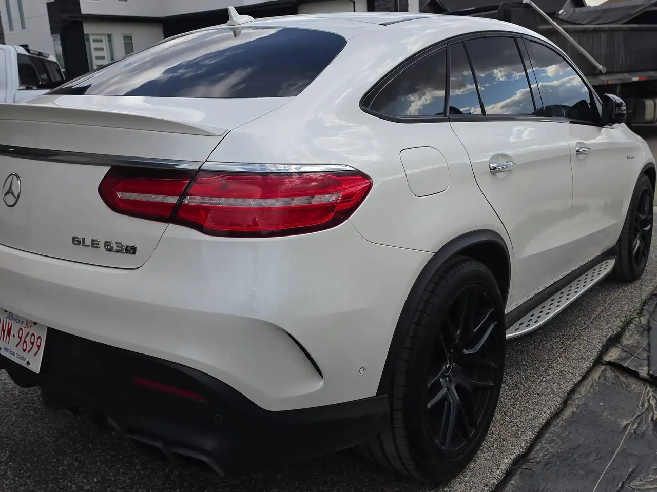 Mercedes-Benz GLE photo Mercedes-Benz GLE