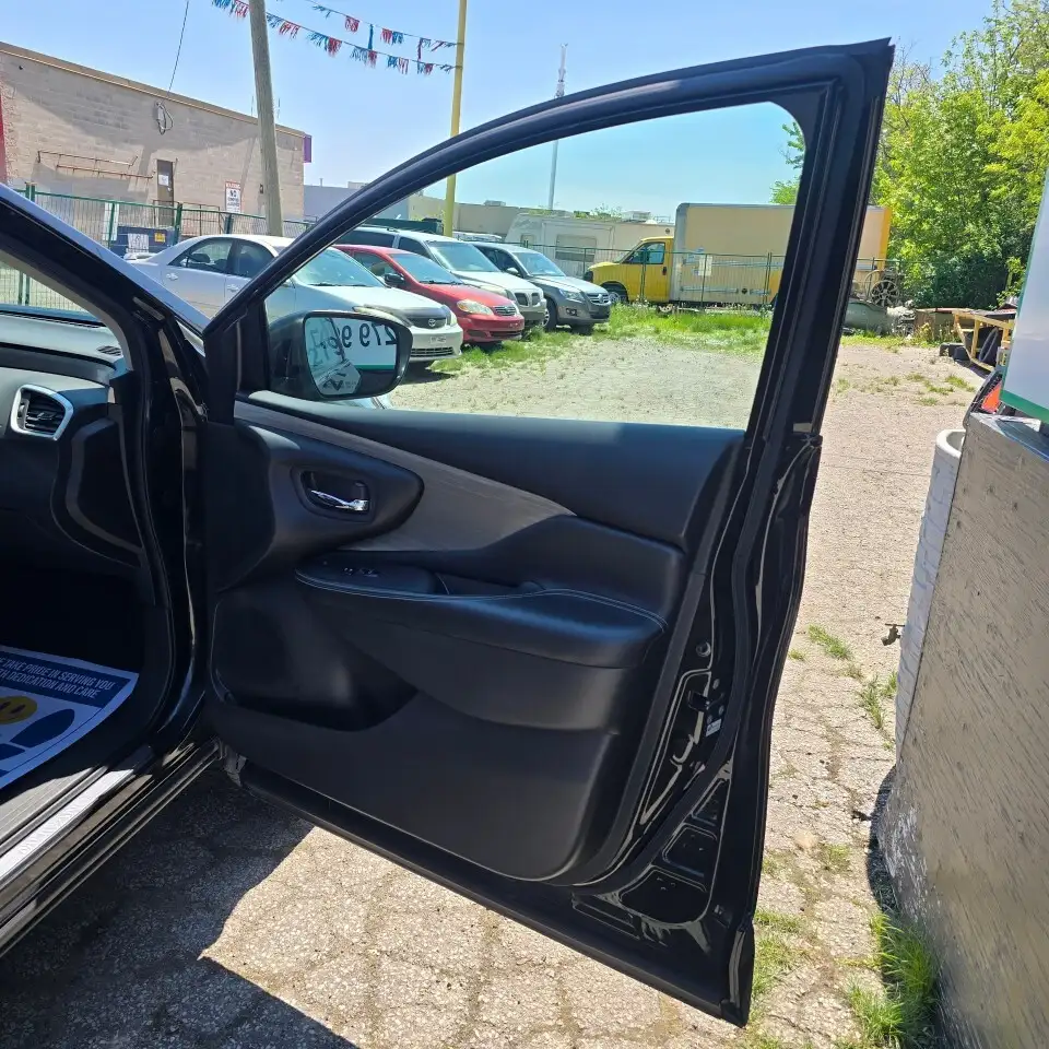 Nissan Murano снимка Nissan Murano