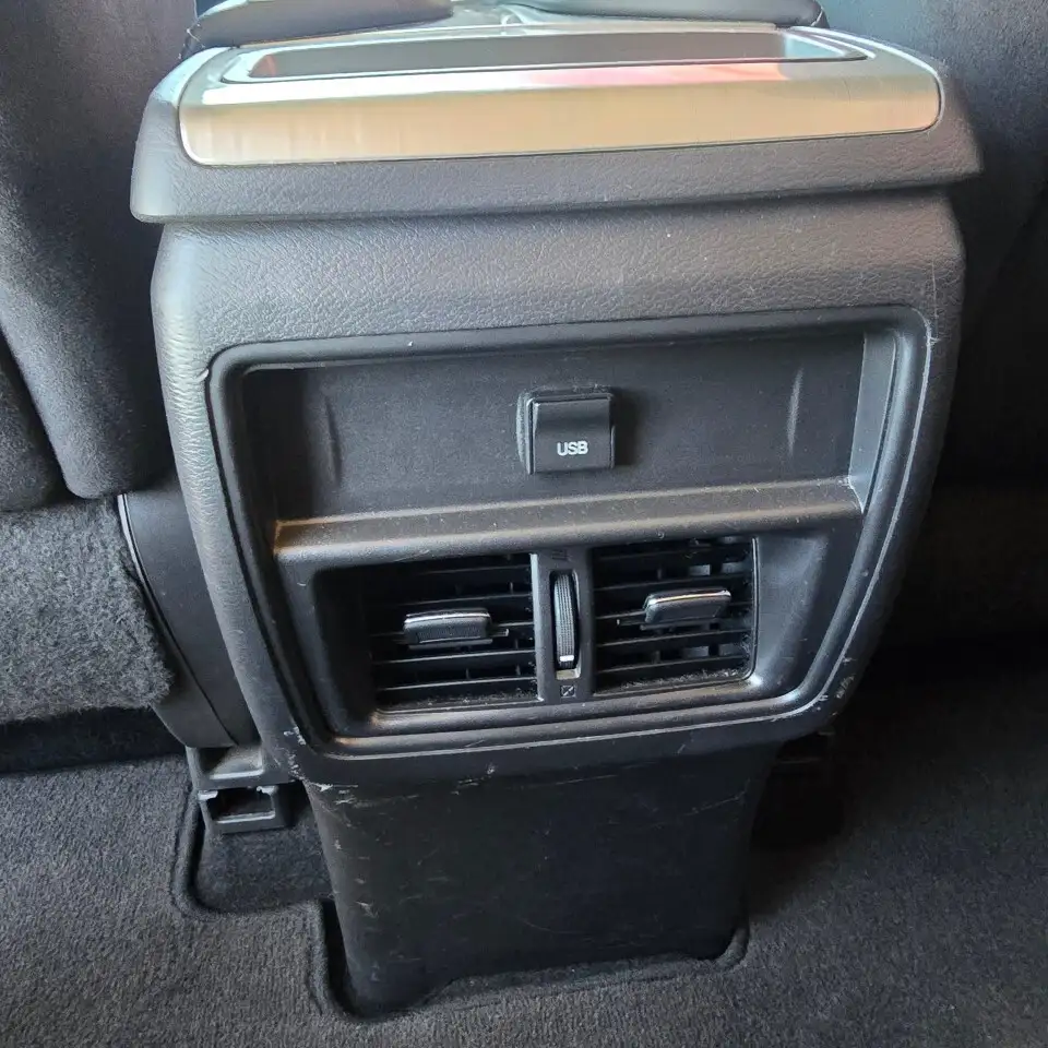 Nissan Murano снимка Nissan Murano