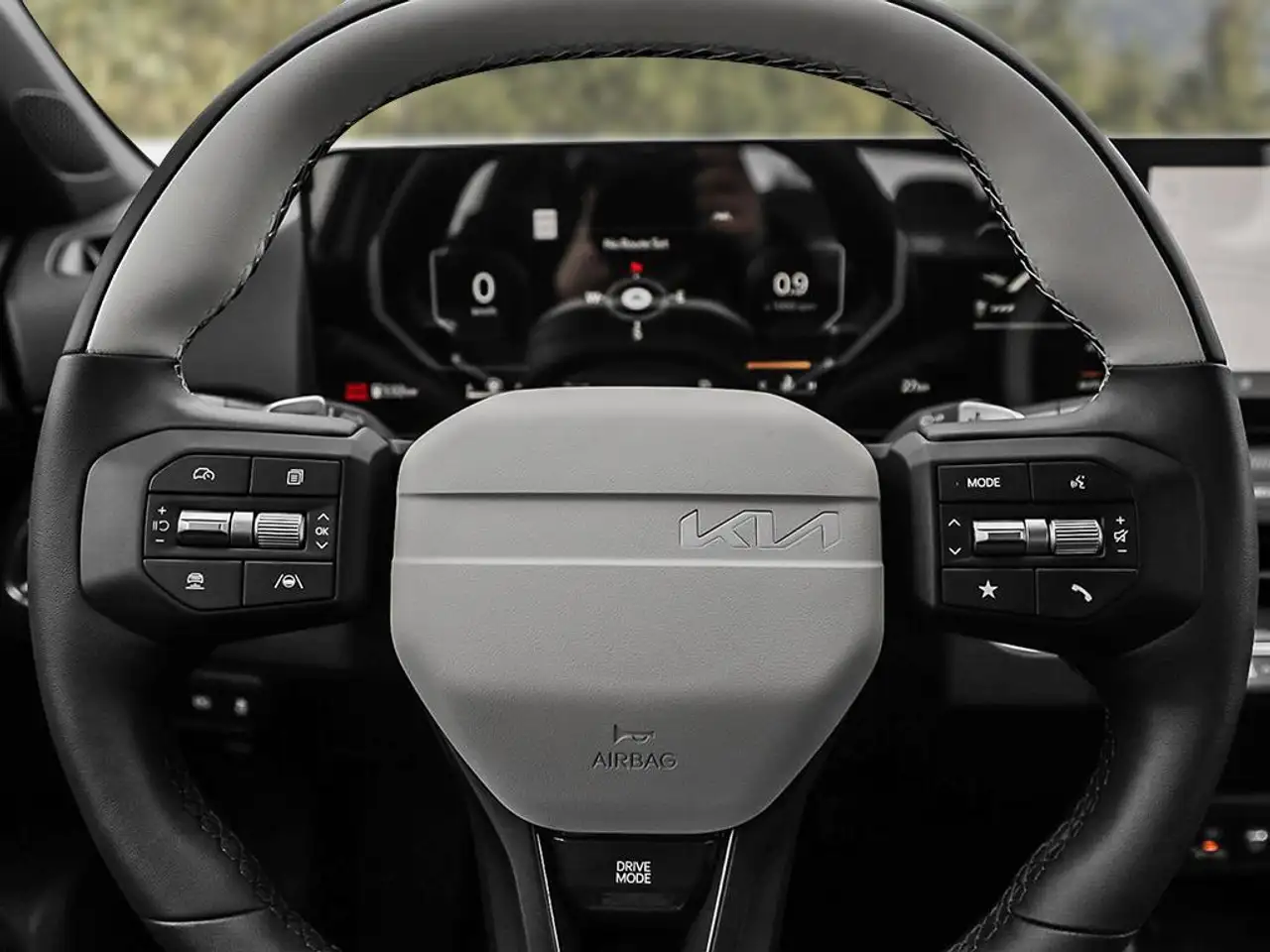 Kia K4 photo Kia K4