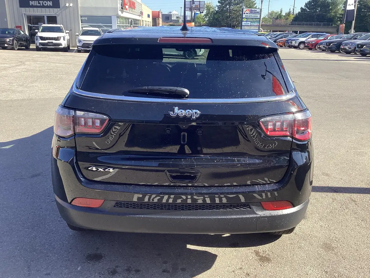 Jeep Compass снимка Jeep Compass