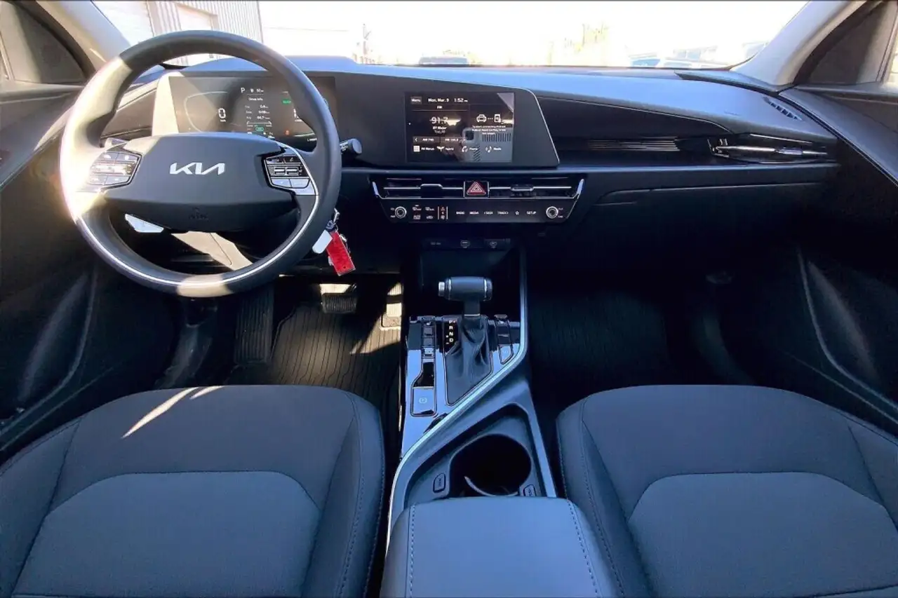 Kia Niro photo Kia Niro