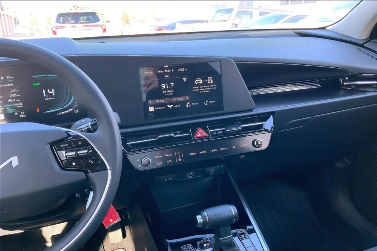 Kia Niro photo Kia Niro