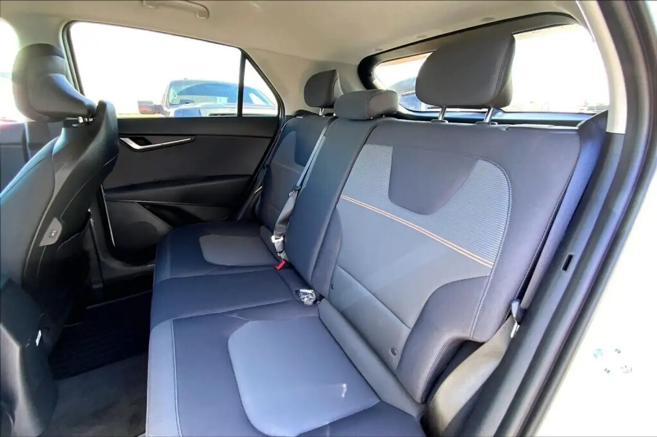 Kia Niro photo Kia Niro