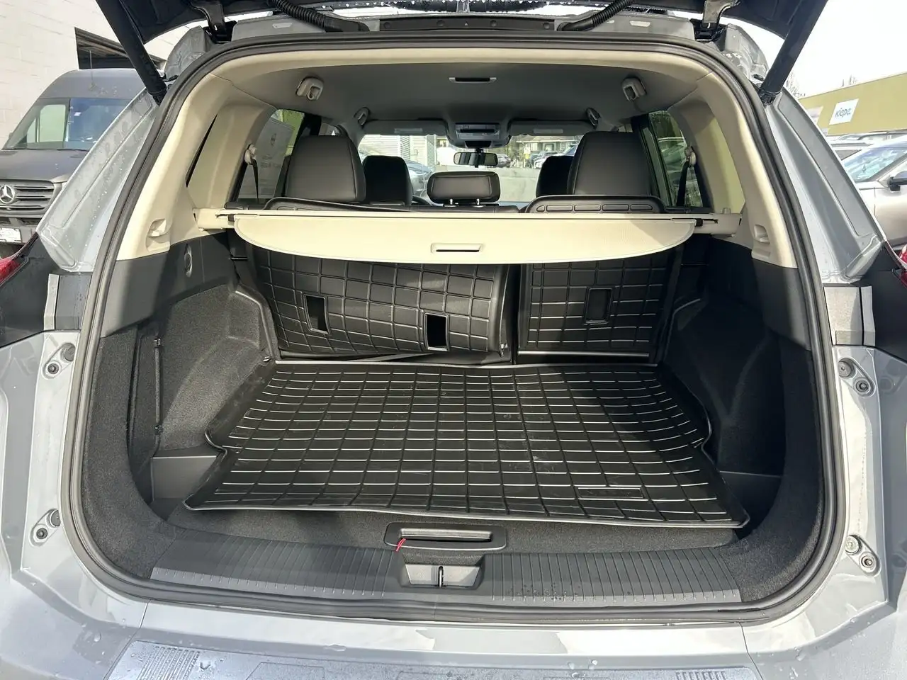 Nissan Rogue fotografie Nissan Rogue