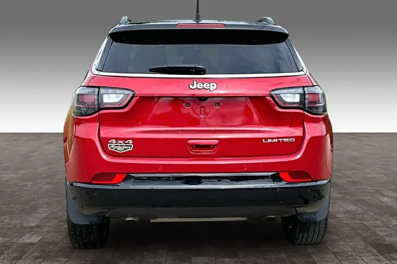 Jeep Compass photo Jeep Compass