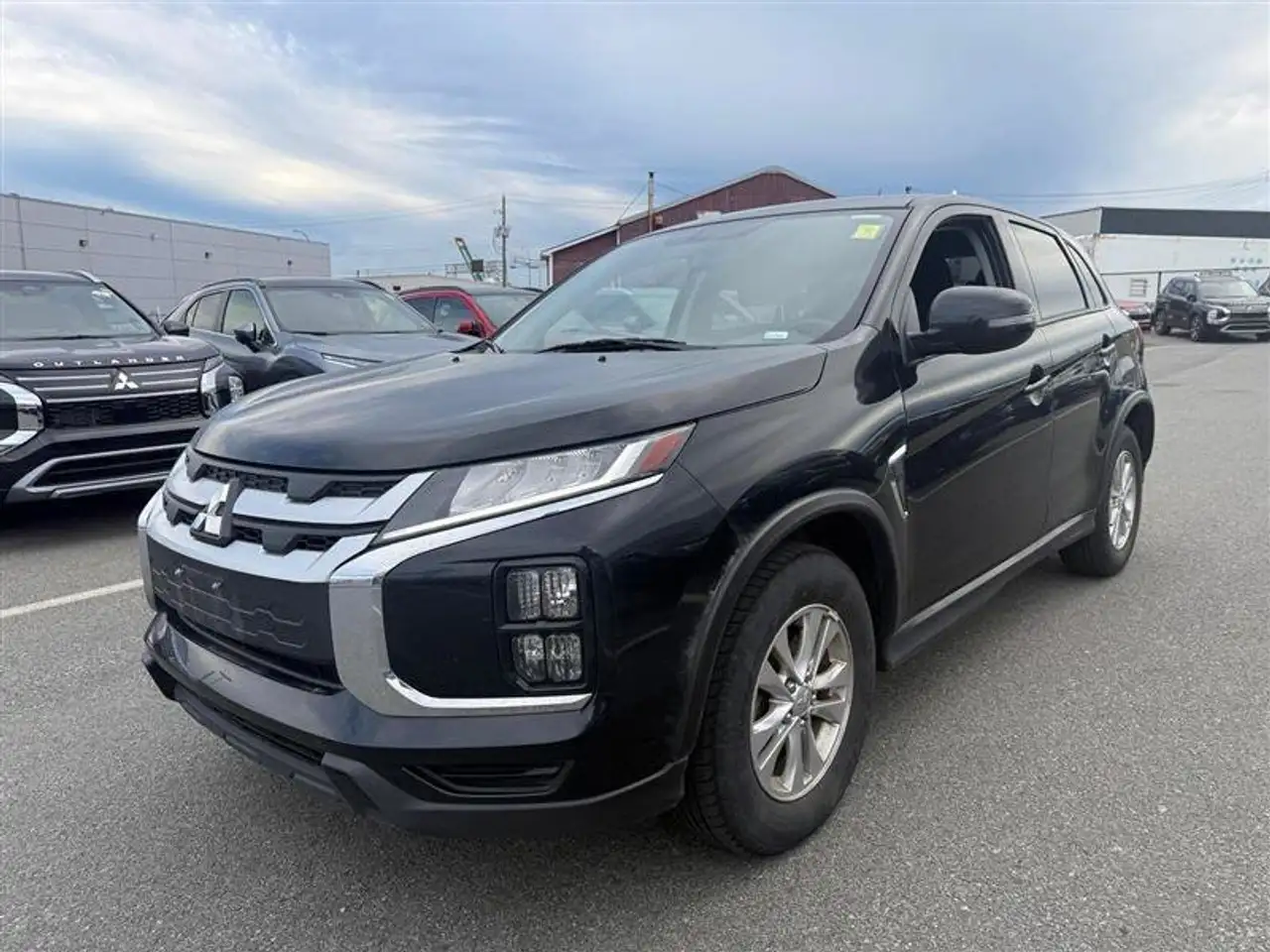 2024 Mitsubishi RVR