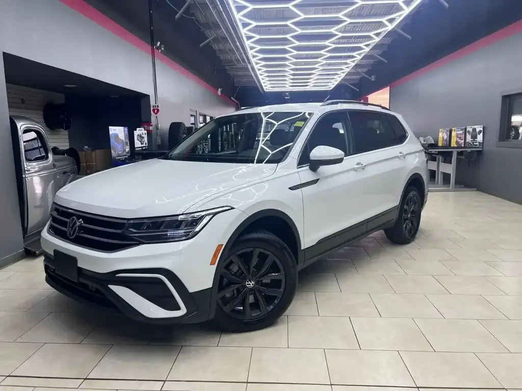 Volkswagen Tiguan снимка Volkswagen Tiguan