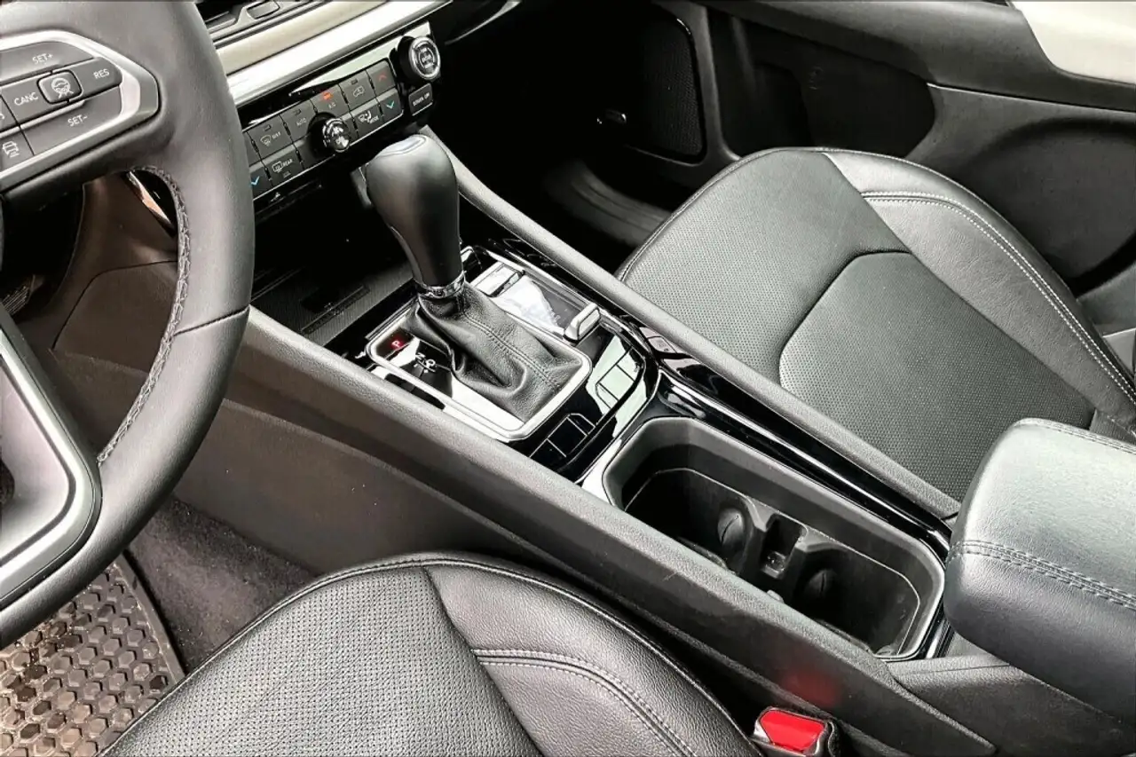 Jeep Compass photo Jeep Compass