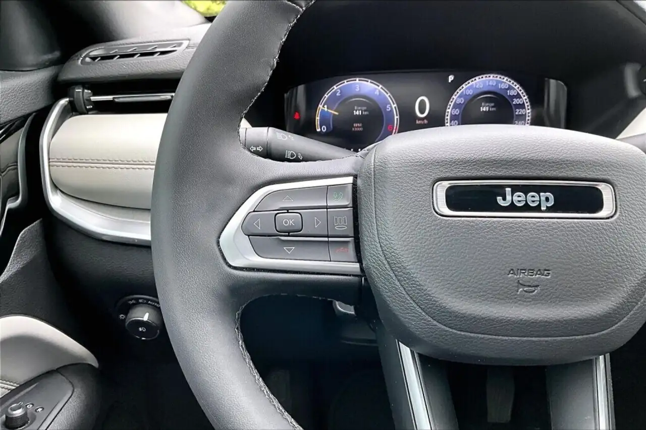 Jeep Compass photo Jeep Compass