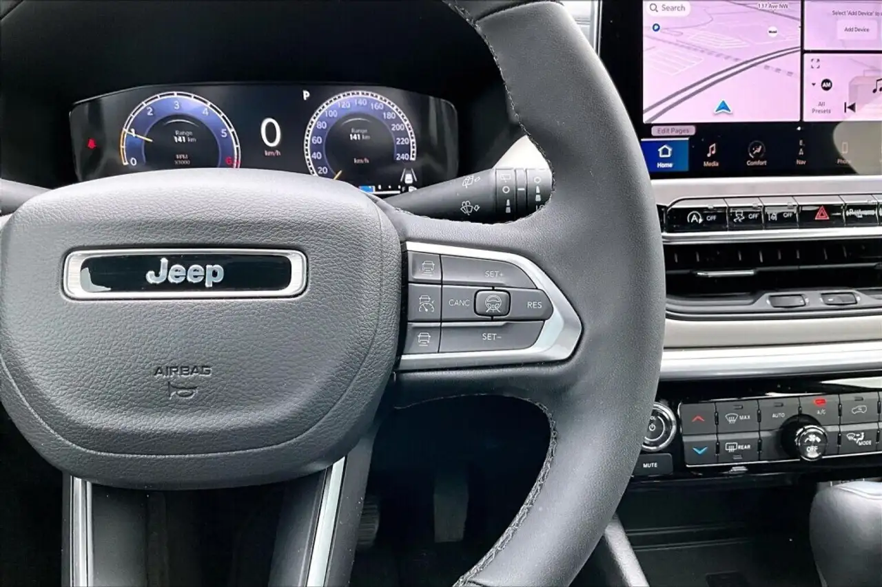Jeep Compass photo Jeep Compass